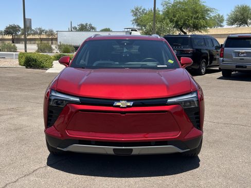 Used 2024 Chevrolet Blazer EV LT AWD/4WD image 8