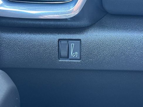 Certified 2023 GMC Canyon Elevation image 35