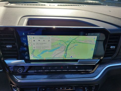 Certified 2025 Chevrolet Silverado 2500 LTZ w/ LTZ Convenience Package image 34