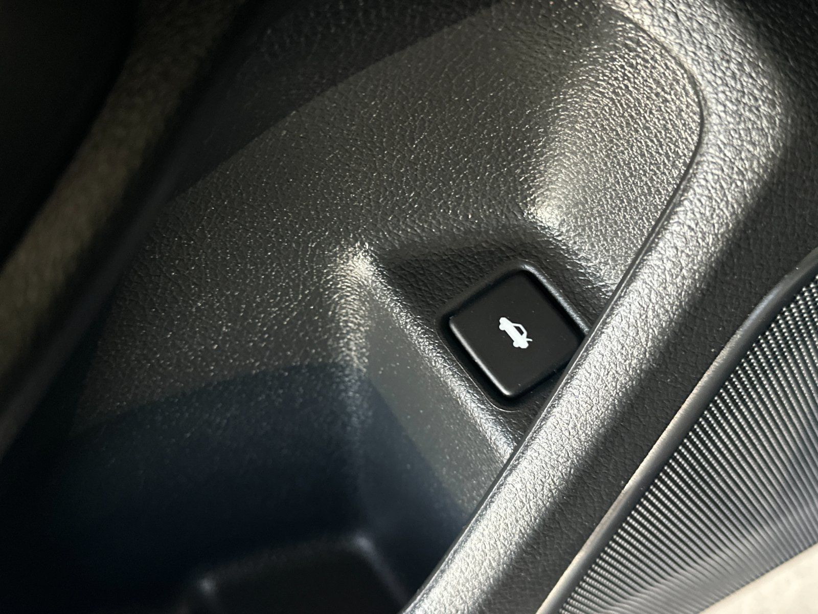 Used 2017 Honda Civic LX image 25