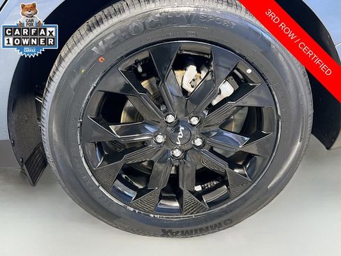 Certified 2024 Kia Carnival SX Prestige image 33