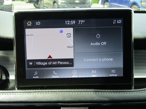 Used 2022 Lincoln Corsair AWD w/ Equipment Group 101A image 17