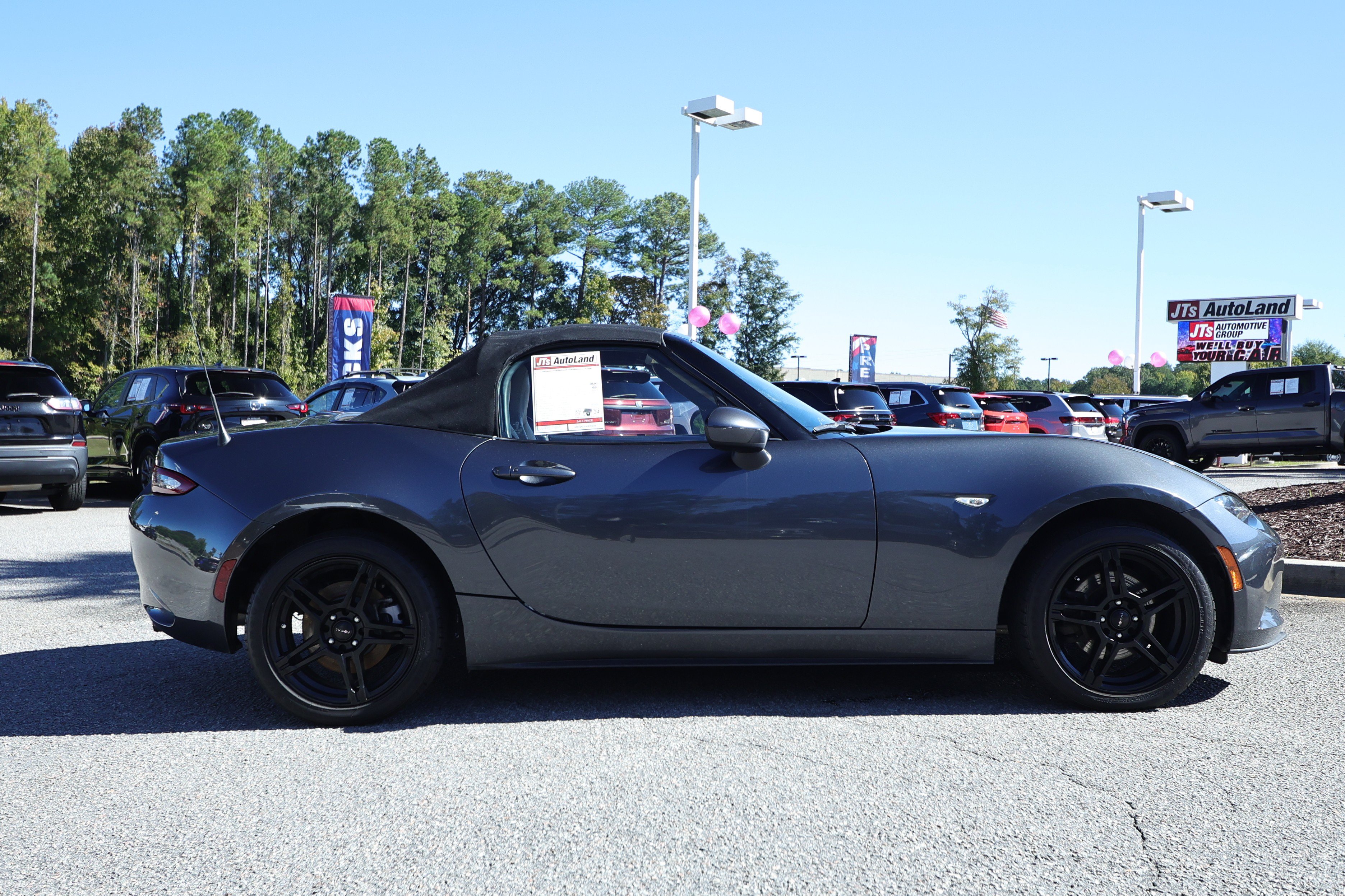Used 2016 MAZDA MX-5 Miata Grand Touring RWD image 13