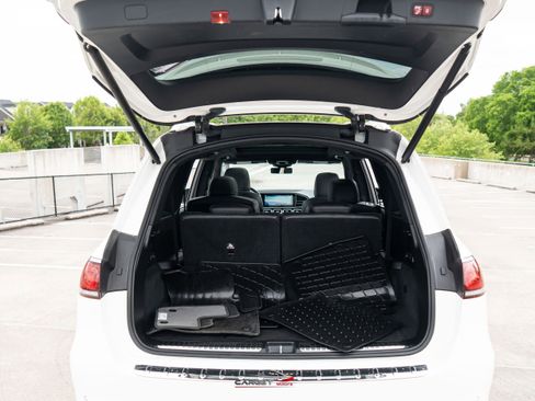 Used 2021 Mercedes-Benz GLS 450 4MATIC image 49