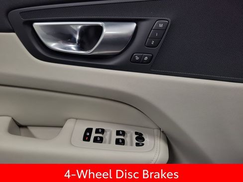 Used 2024 Volvo XC60 T8 Core image 19