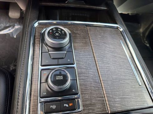 Used 2021 Ford Expedition Limited AWD/4WD image 60