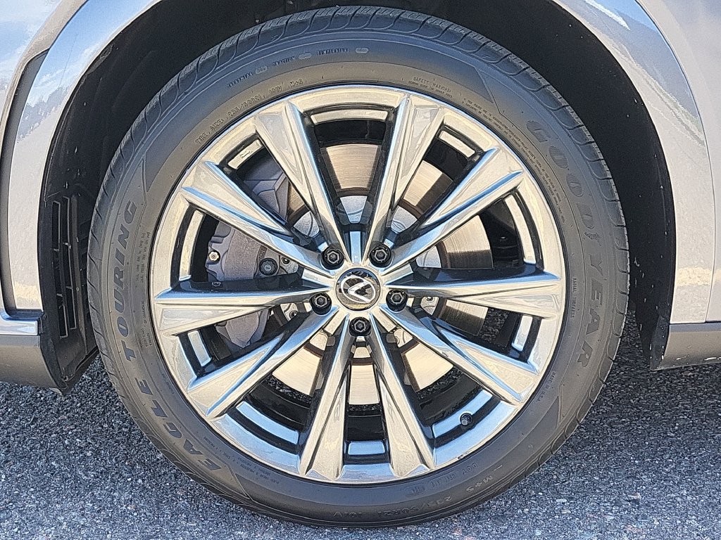 Used 2023 Lexus RX 350 F Sport w/ Accessory Package (Z1) AWD/4WD image 16