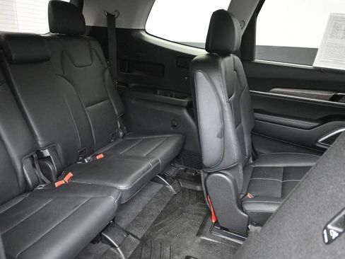 Used 2021 Kia Telluride SX w/ Nightfall Edition Package image 9