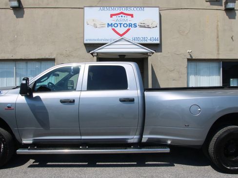 Used 2023 RAM 3500 Tradesman AWD/4WD image 5