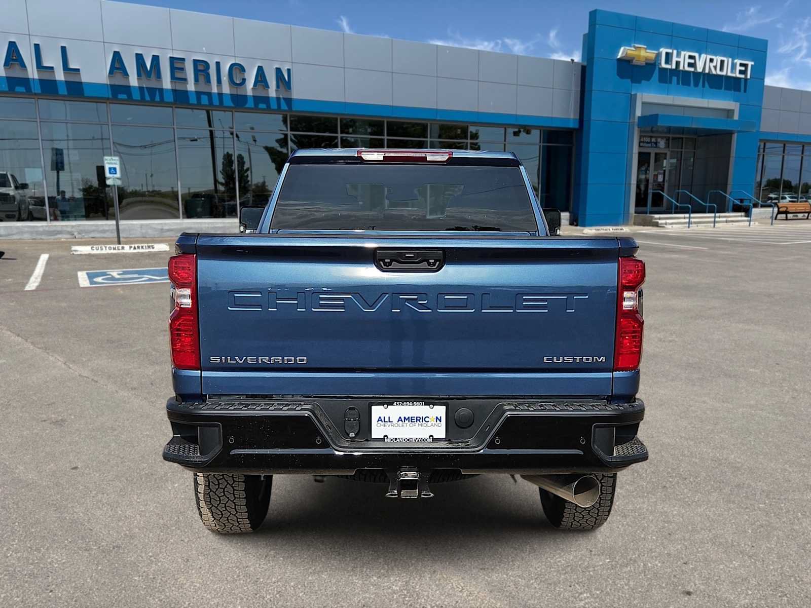 New 2026 Chevrolet Silverado 2500 Custom w/ Custom Value Package AWD/4WD image 7