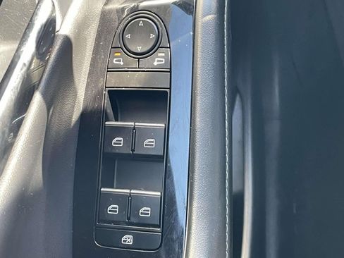 Used 2025 MAZDA CX-30 AWD 2.5 S w/ Preferred Package image 24