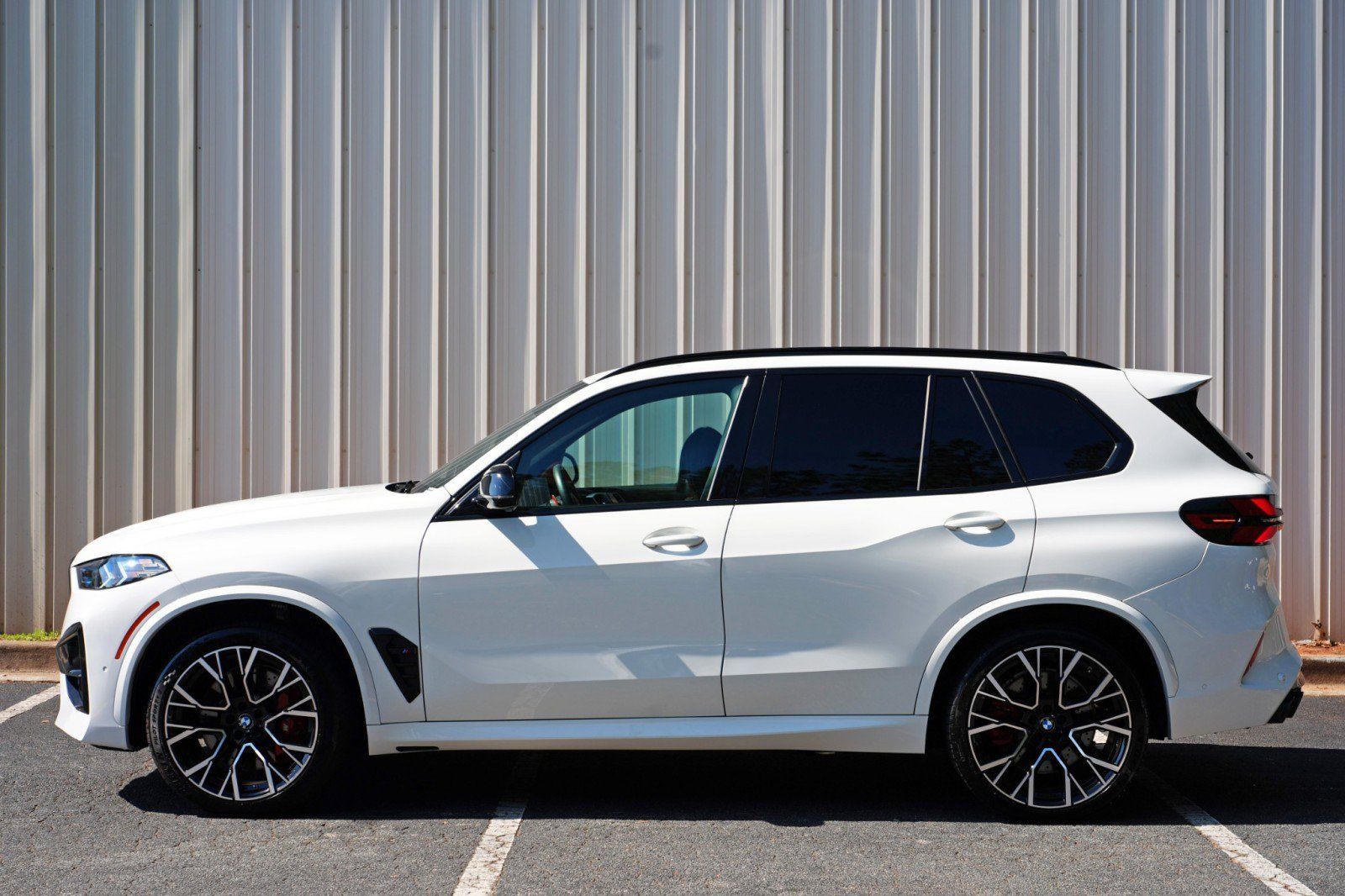 Used 2025 BMW X5 M Competition w/ Executive Package AWD/4WD image 58
