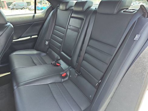 Used 2025 Lexus IS 350 F Sport RWD image 13