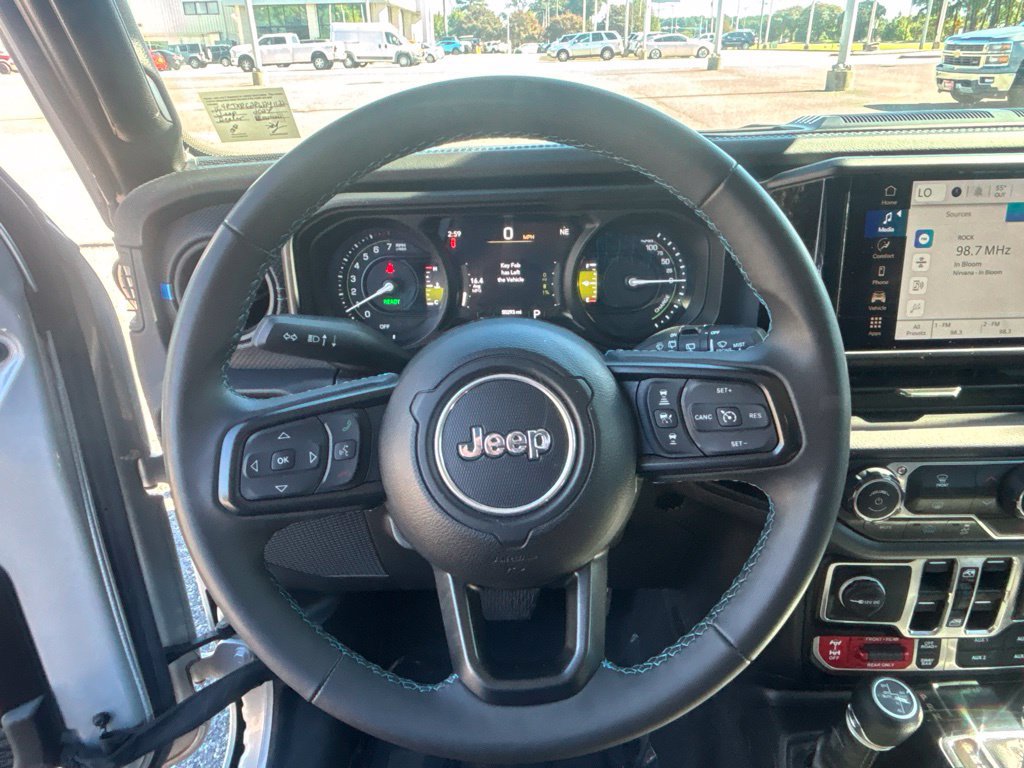 Used 2024 Jeep Wrangler Unlimited Rubicon 4xe AWD/4WD image 13
