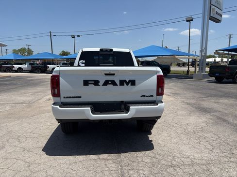 Used 2025 RAM 2500 Laramie w/ Night Edition AWD/4WD image 6
