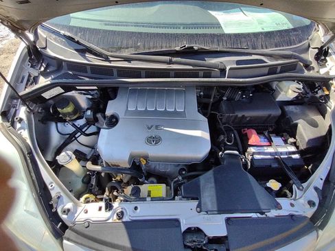 Used 2008 Toyota Sienna XLE image 28