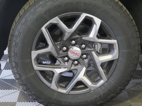 New 2026 GMC Sierra 1500 SLT w/ SLT Premium Plus Package AWD/4WD image 10