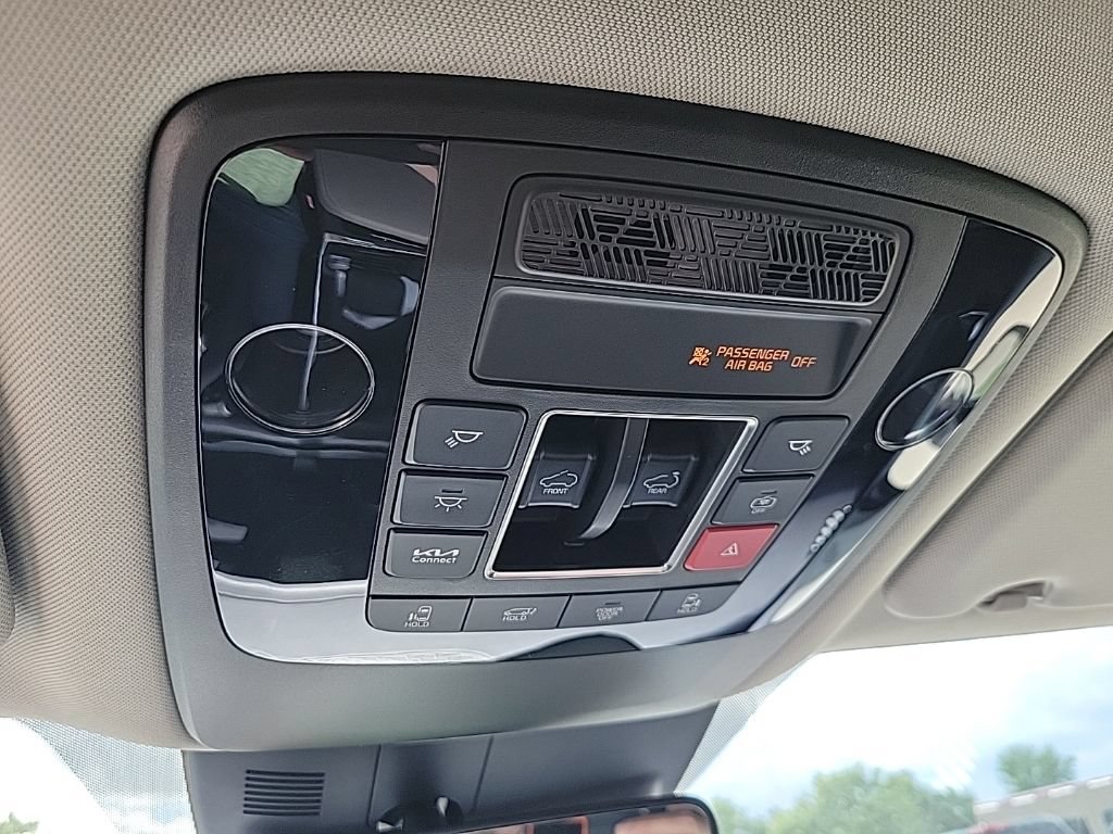 New 2026 Kia Carnival SX w/ SX Dark Edition Package FWD image 20