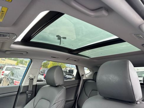 Used 2010 Honda Insight EX image 28