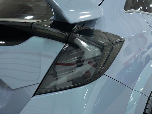 Used 2019 Honda Civic Type R image 11