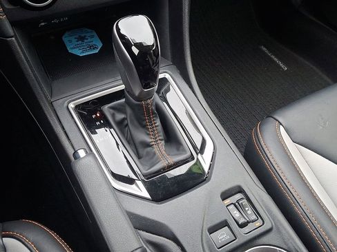 Used 2023 Subaru Crosstrek 2.5i Limited w/ Popular Package #3 image 17