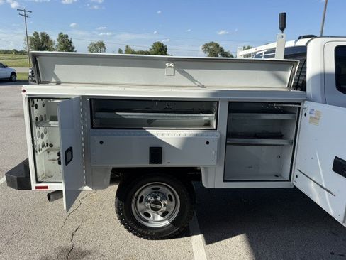 Used 2023 Ford F250 XL w/ XL Driver Assist Package AWD/4WD image 14