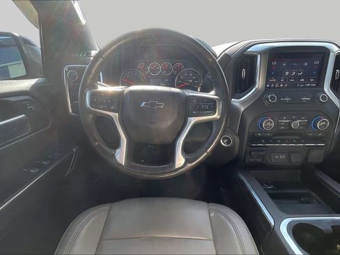 Used 2020 Chevrolet Silverado 1500 RST AWD/4WD image 5