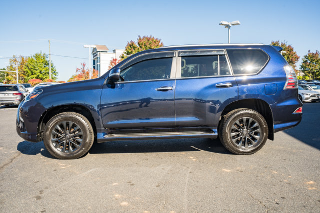 Used 2022 Lexus GX 460 Premium w/ Premium Plus Package AWD/4WD image 4