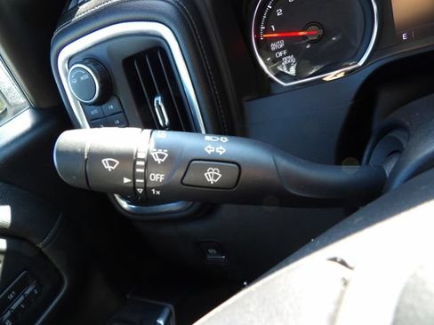 Used 2020 Chevrolet Silverado 1500 LTZ w/ Safety Package AWD/4WD image 24