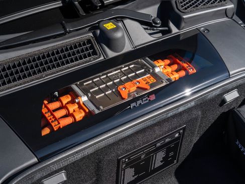 Certified 2024 Ferrari SF90 Spider image 25