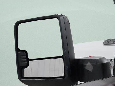 Used 2023 Chevrolet Silverado 2500 LT w/ Convenience Package image 22