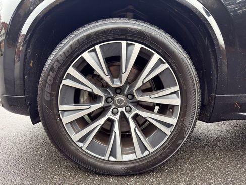 Used 2022 Volvo XC90 T5 Momentum w/ Climate Package image 36