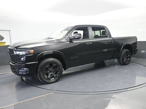 Used 2025 RAM 1500 Big Horn AWD/4WD image 2