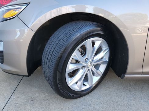 Used 2024 Chevrolet Malibu LT image 30