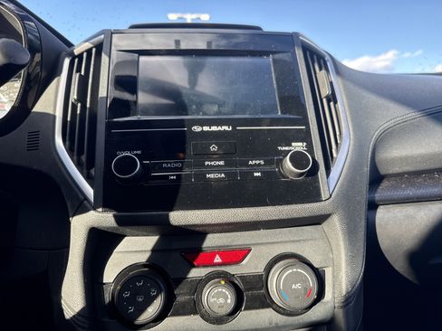 Used 2018 Subaru Crosstrek 2.0i image 18