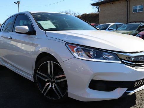 Used 2017 Honda Accord Sport Special Edition image 3