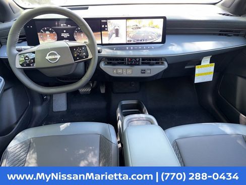 New 2026 Nissan Leaf Platinum+ FWD image 3