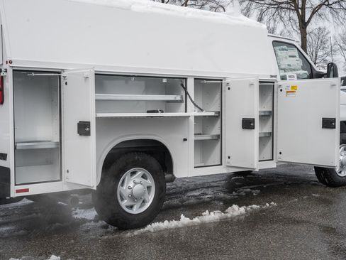 New 2026 Ford E-350 and Econoline 350 Super Duty w/ Power Equipment Group image 22