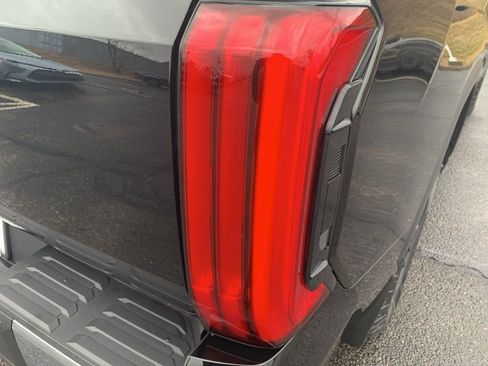 New 2025 Toyota Tundra SR5 image 29