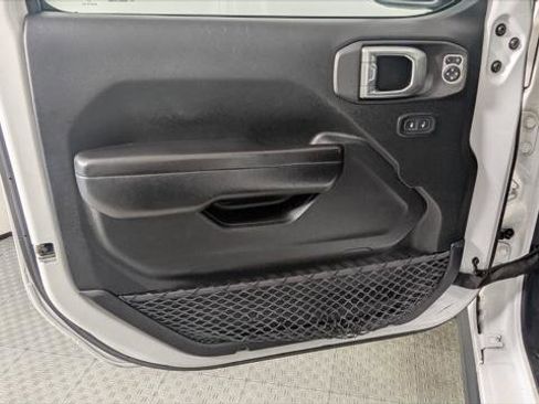 Used 2020 Jeep Wrangler Unlimited Rubicon image 13