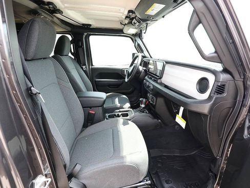 New 2026 Jeep Wrangler Unlimited Sport AWD/4WD image 18