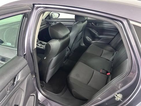 Used 2019 Honda Accord EX image 14