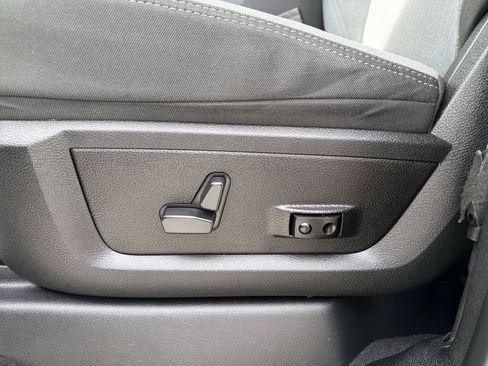 Certified 2021 RAM 2500 Big Horn w/ Safety Group image 19