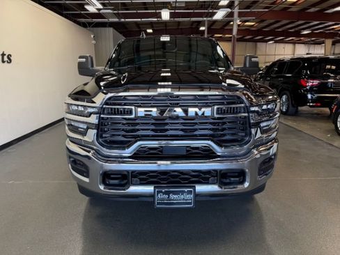 Used 2026 RAM 2500 Big Horn AWD/4WD image 9