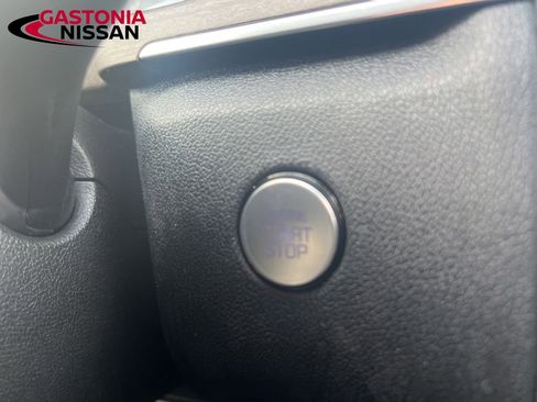 Used 2022 Kia Sorento EX image 51