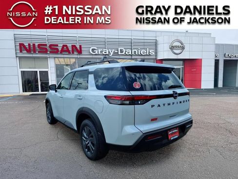 New 2026 Nissan Pathfinder SV w/ Cargo Package FWD image 5
