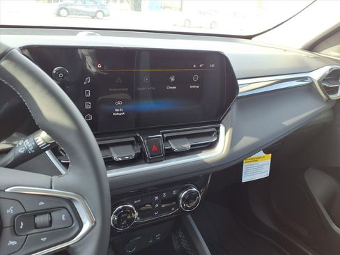 New 2026 Chevrolet TrailBlazer LT w/ Convenience Package image 8