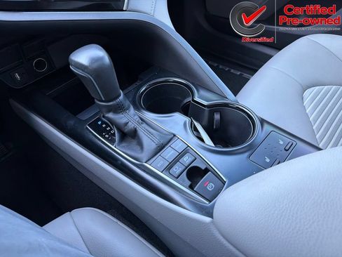 Used 2018 Toyota Camry SE w/ Audio Package FWD image 60