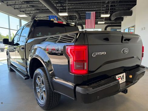 Used 2017 Ford F150 Lariat w/ Equipment Group 502A Luxury AWD/4WD image 5