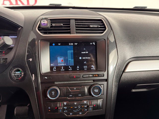 Used 2017 Ford Explorer XLT w/ Equipment Group 202A FWD image 26